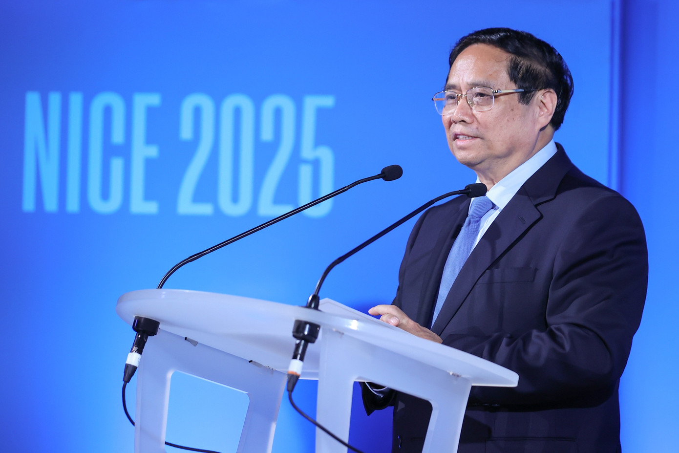 Thủ tướng Phạm Minh Chính phát biểu tại Hội nghị thượng đỉnh về các vùng đồng bằng châu thổ bị ảnh hưởng bởi biến đổi khí hậu. Ảnh: VGP Thủ tướng Phạm Minh Chính phát biểu tại Hội nghị thượng đỉnh về các vùng đồng bằng châu thổ bị ảnh hưởng bởi biến đổi khí hậu. Ảnh: VGP