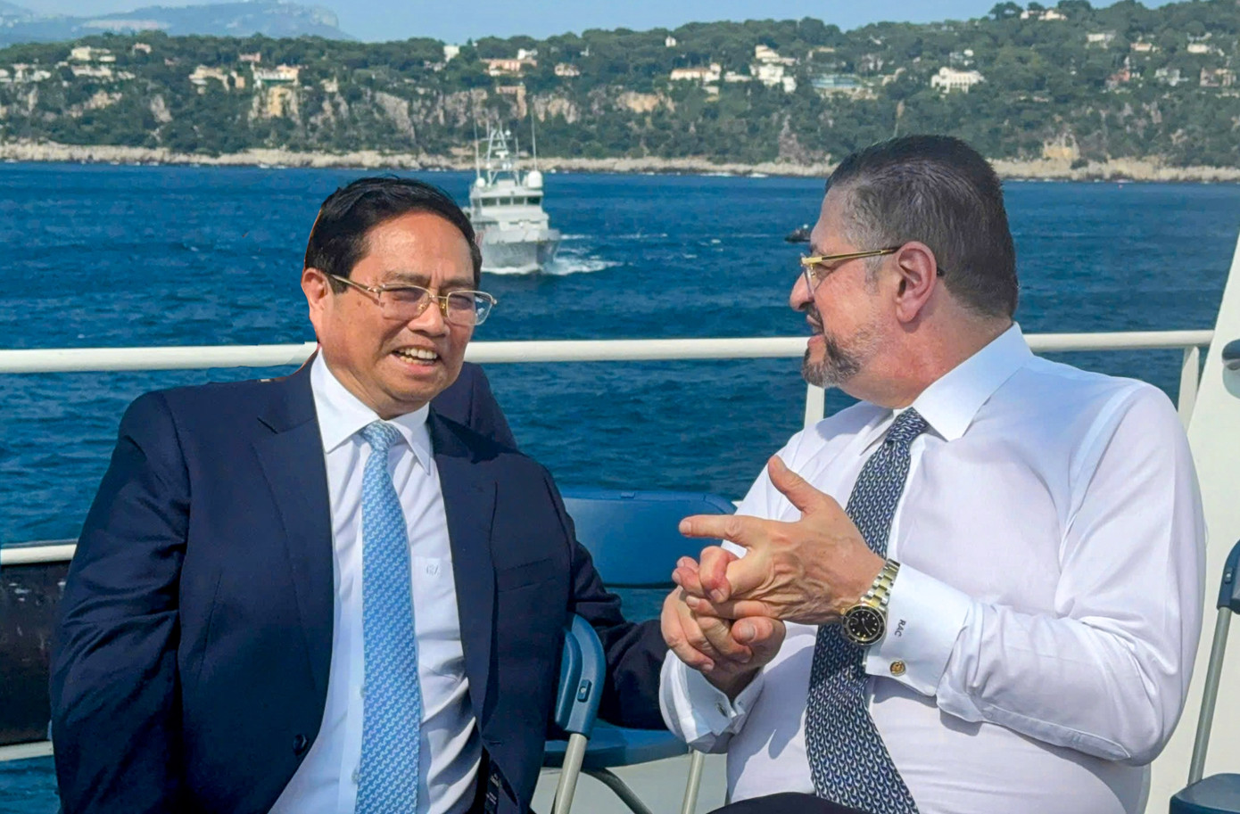 Thủ tướng Phạm Minh Chính gặp Tổng thống Costa Rica Rodrigo Chaves. Ảnh: VGP.