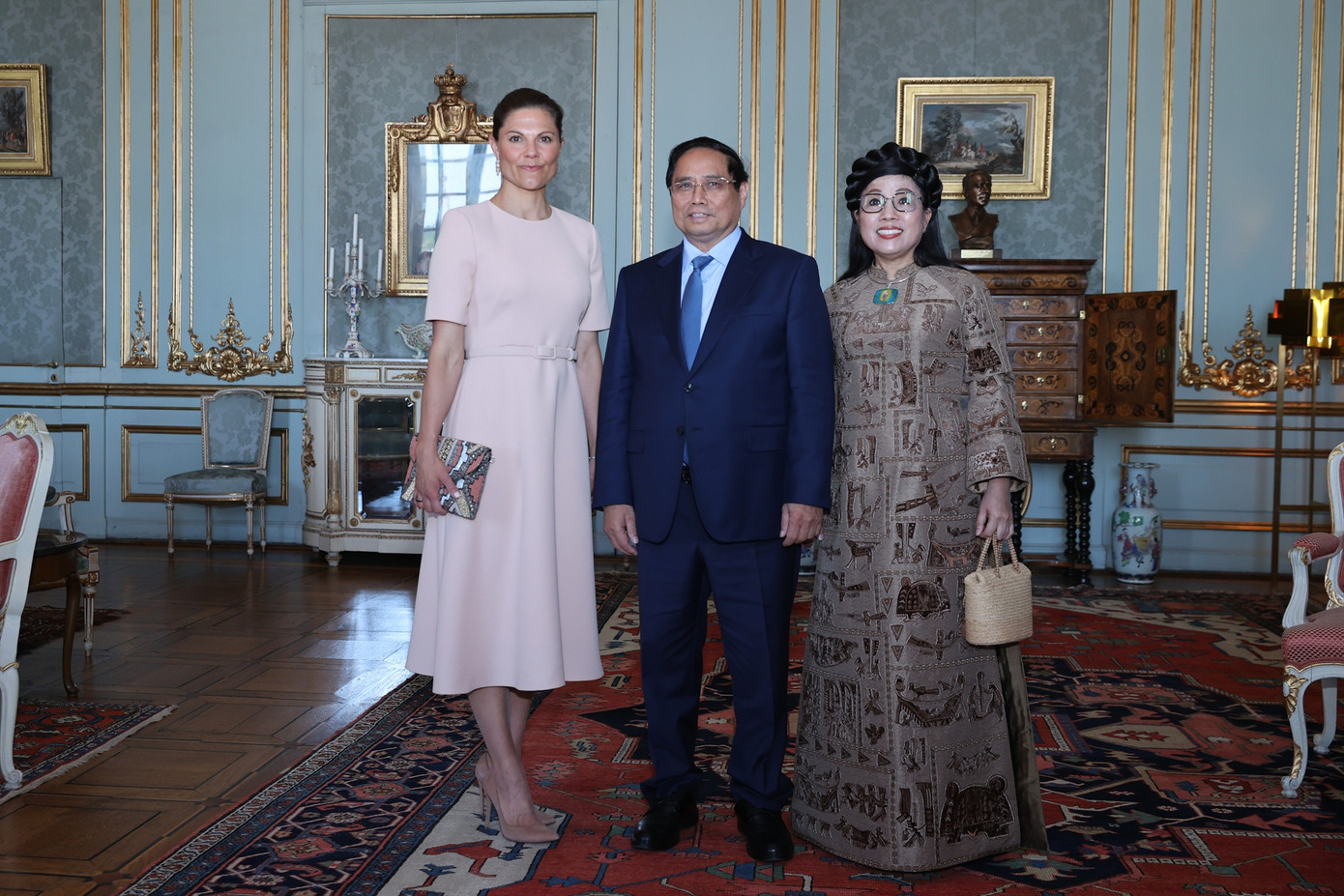 Công chúa Thụy Điển cùng Thủ tướng Phạm Minh Chính và Phu nhân. Ảnh: VGP