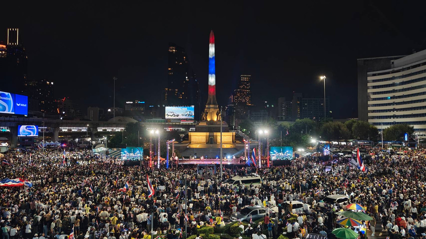 Hàng ngàn người biểu tình ở Bangkok ngày 28/6 để đòi Thủ tướng Paetongtarn từ chức. (Ảnh: The Nation)