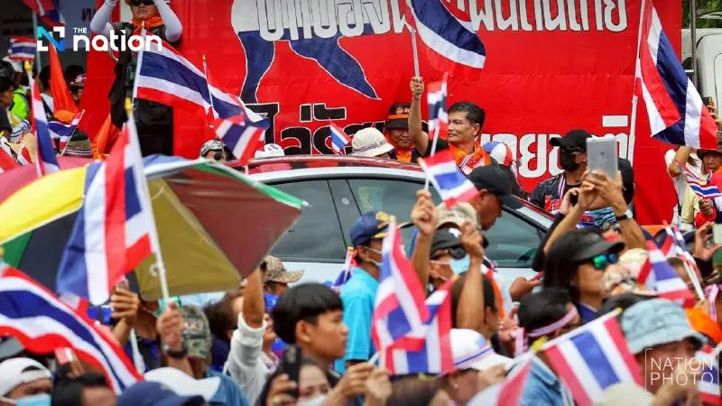 Người biểu tình tập trung thủ đô Bangkok để đòi Thủ tướng Paetongtarn từ chức. (Ảnh: The Nation)