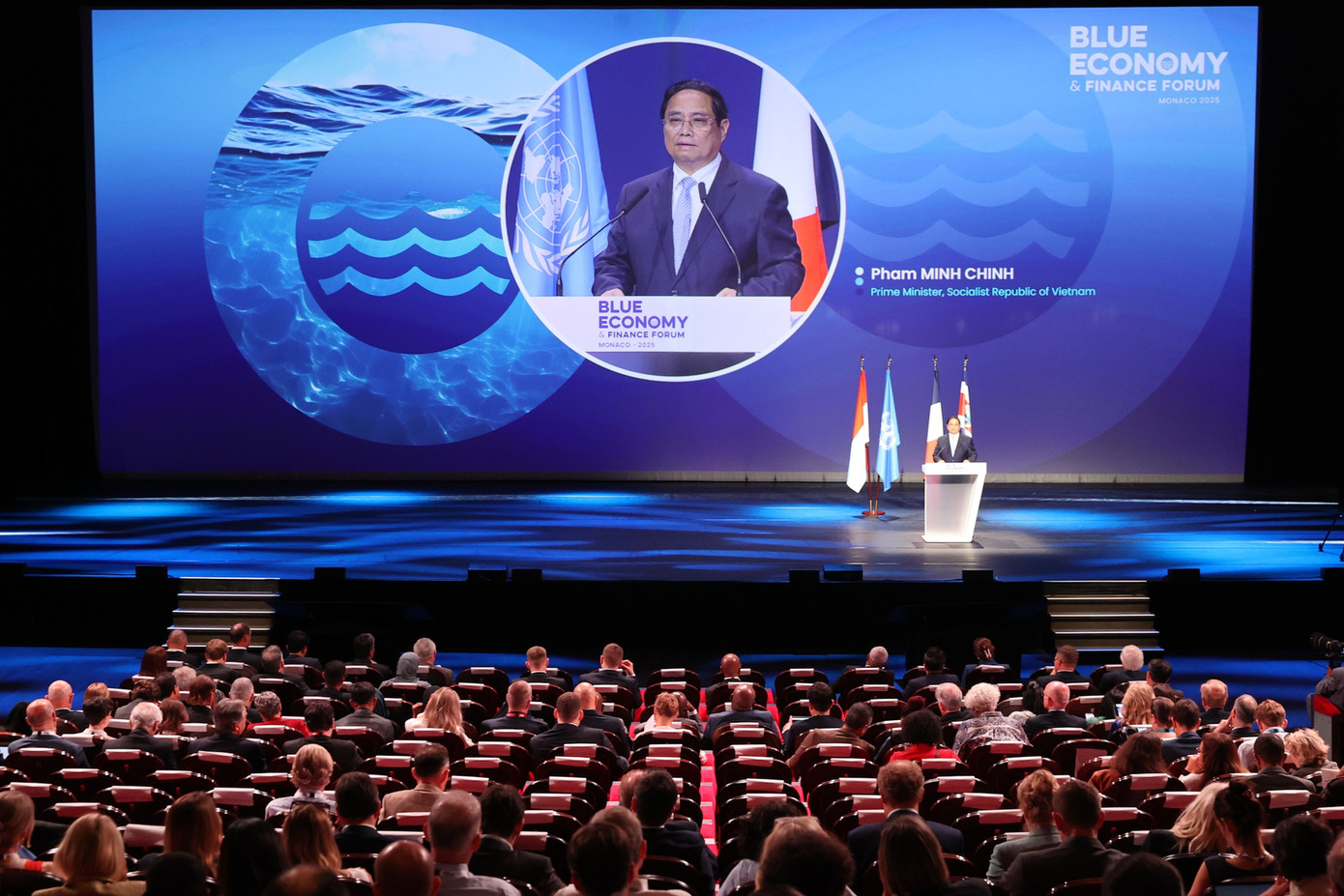 Thủ tướng Phạm Minh Chính phát biểu tại Diễn đàn Kinh tế và Tài chính xanh. Ảnh: VGP.