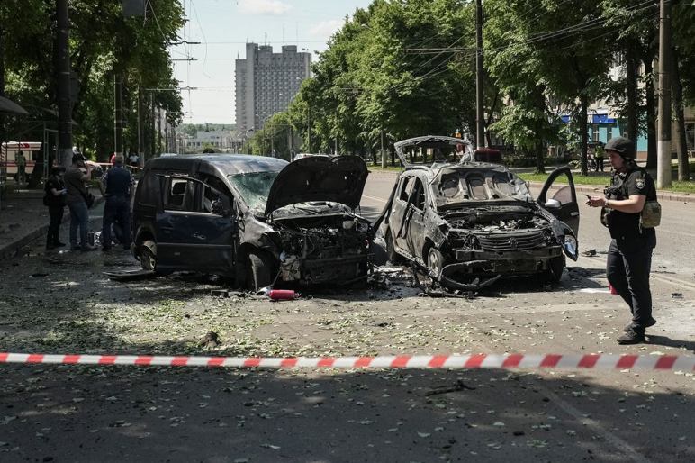 Vùng Sumy của Ukraine hứng tên lửa ngày 3/6. (Ảnh: Reuters) Vùng Sumy của Ukraine hứng tên lửa ngày 3/6. (Ảnh: Reuters)