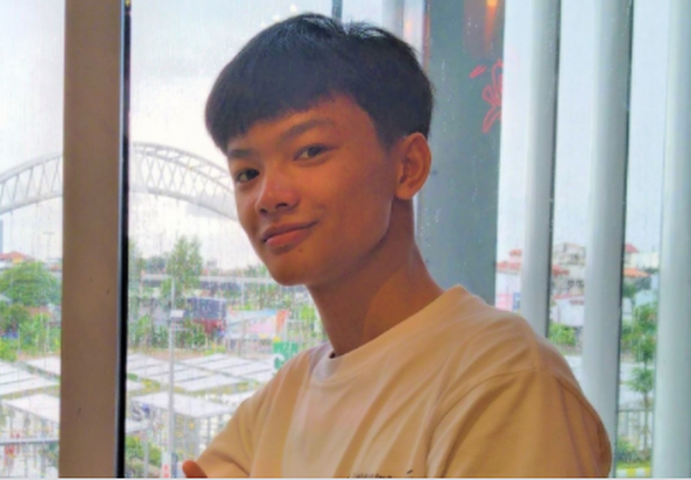 Trần Cao Sơn, học sinh trường THPT Hùng Thắng (Tiên Lãng, Hải Phòng) đạt số điểm cao nhất ở tổ hợp xét tuyển A (Toán, Vật lý, Hóa học).