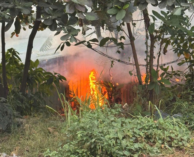 Hiện trường vụ cháy. Hiện trường vụ cháy.