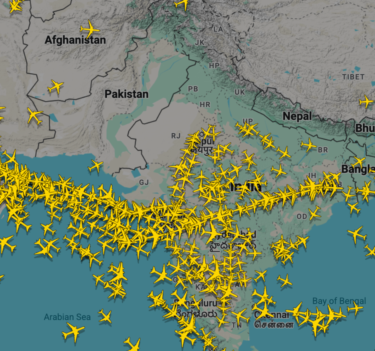 Chỉ có duy nhất 1 chuyến bay qua Pakistan trong sáng nay.
