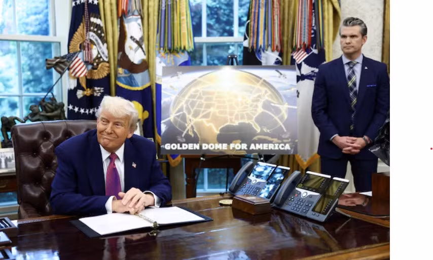 Tổng thống Mỹ Donald Trump giới thiệu về hệ thống Golden Dome tại Phòng Bầu dục, ngày 20/5. (Ảnh: Reuters)