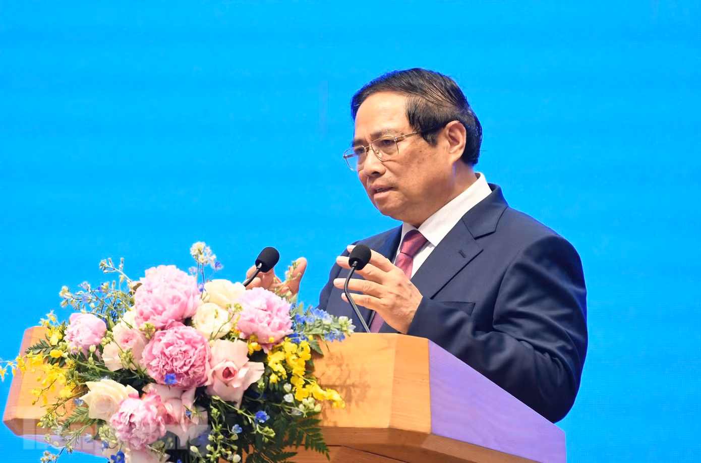 Thủ tướng Phạm Minh Chính phát biểu tại cuộc gặp báo chí. Ảnh: Như Ý