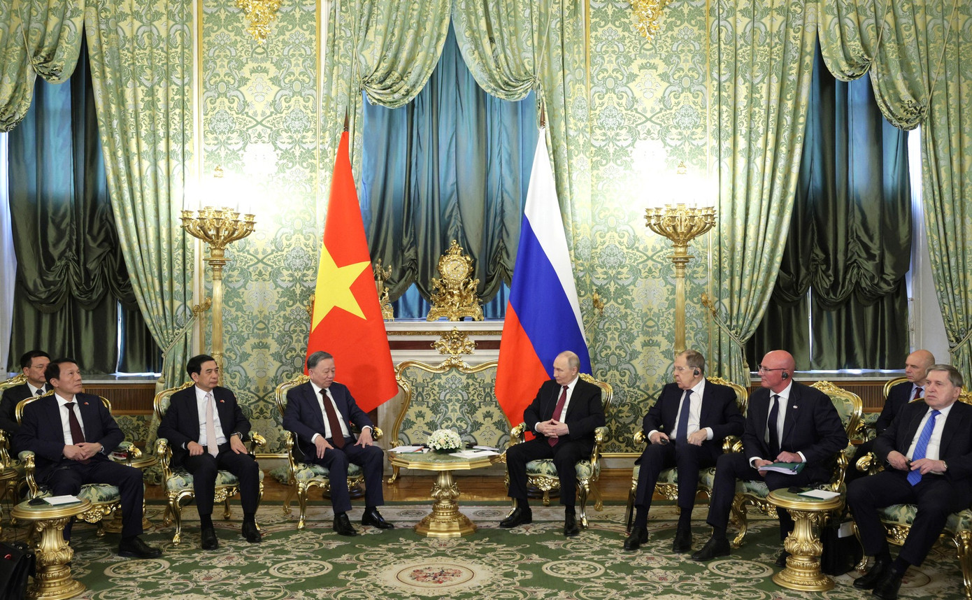 Cuộc hội đàm ngày 10/5. Ảnh: Kremlin