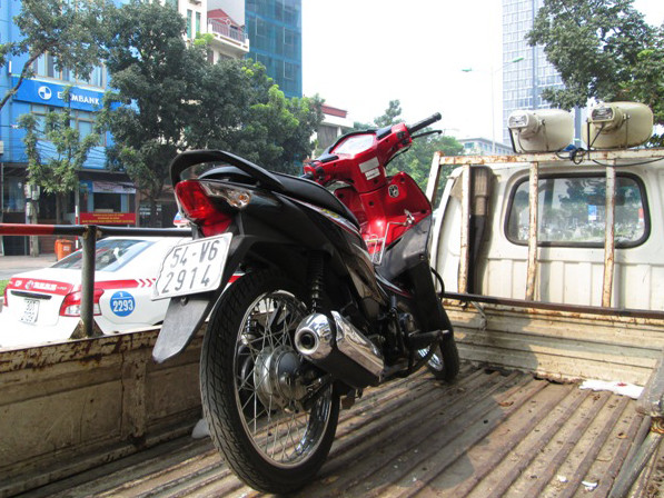 Tang vật trộm cắp của hai đối tượng bị thu giữ