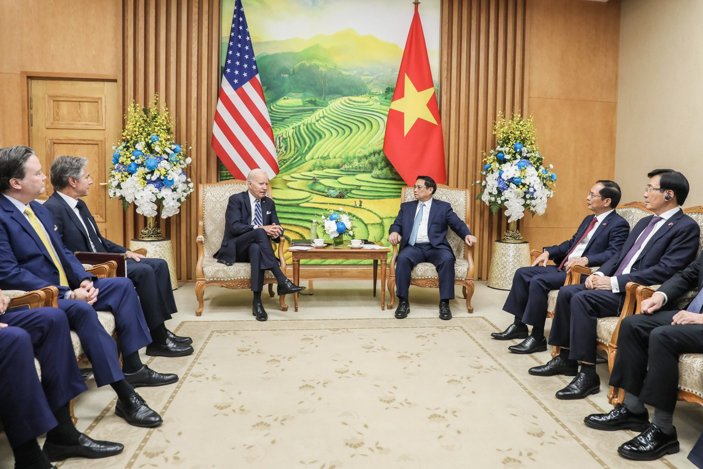Thủ tướng Phạm Minh Chính và Tổng thống Mỹ Joe Biden cùng các quan chức cấp cao hai nước trong cuộc gặp ngày 11/9. (Ảnh: Nhật Minh) Thủ tướng Phạm Minh Chính và Tổng thống Mỹ Joe Biden cùng các quan chức cấp cao hai nước trong cuộc gặp ngày 11/9. (Ảnh: Nhật Minh)