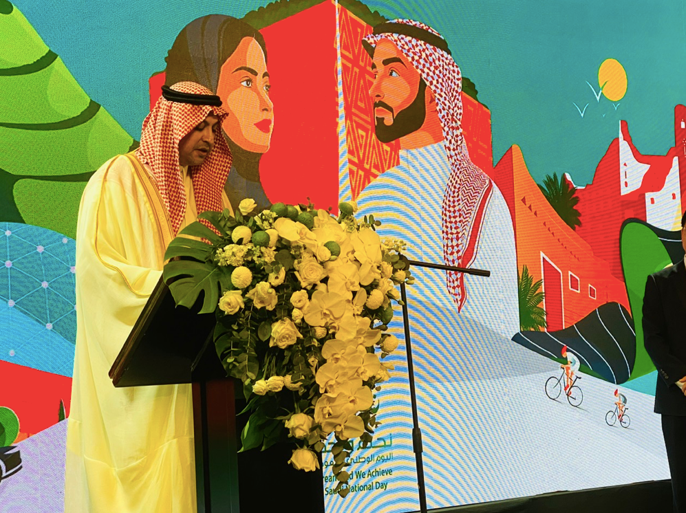 Đại sứ Ả-rập Xê-út Mohammed Ismaeil A. Dahlwy phát biểu tại tiệc chiêu đãi Quốc khánh ngày 22/9. (Ảnh: Thu Loan) Đại sứ Ả-rập Xê-út Mohammed Ismaeil A. Dahlwy phát biểu tại tiệc chiêu đãi Quốc khánh ngày 22/9. (Ảnh: Thu Loan)