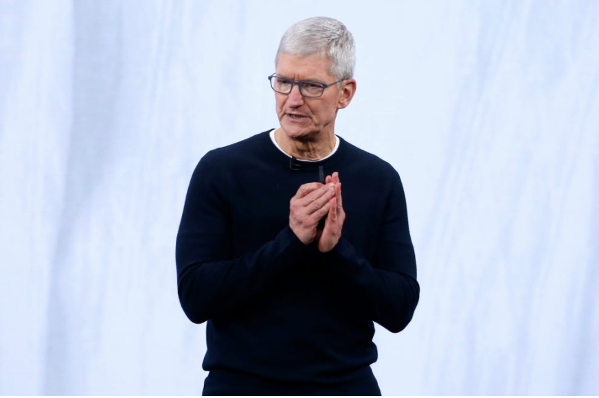 Tổng Giám đốc điều hành Apple Tim Cook. (Ảnh: Reuters) Tổng Giám đốc điều hành Apple Tim Cook. (Ảnh: Reuters)