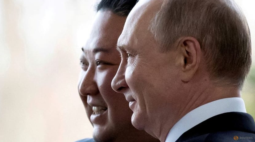Tổng thống Nga Vladimir Putin và Chủ tịch Triều Tiên Kim Jong Un trong cuộc gặp tại Vladivostok năm 2015. (Ảnh: Reuters)
