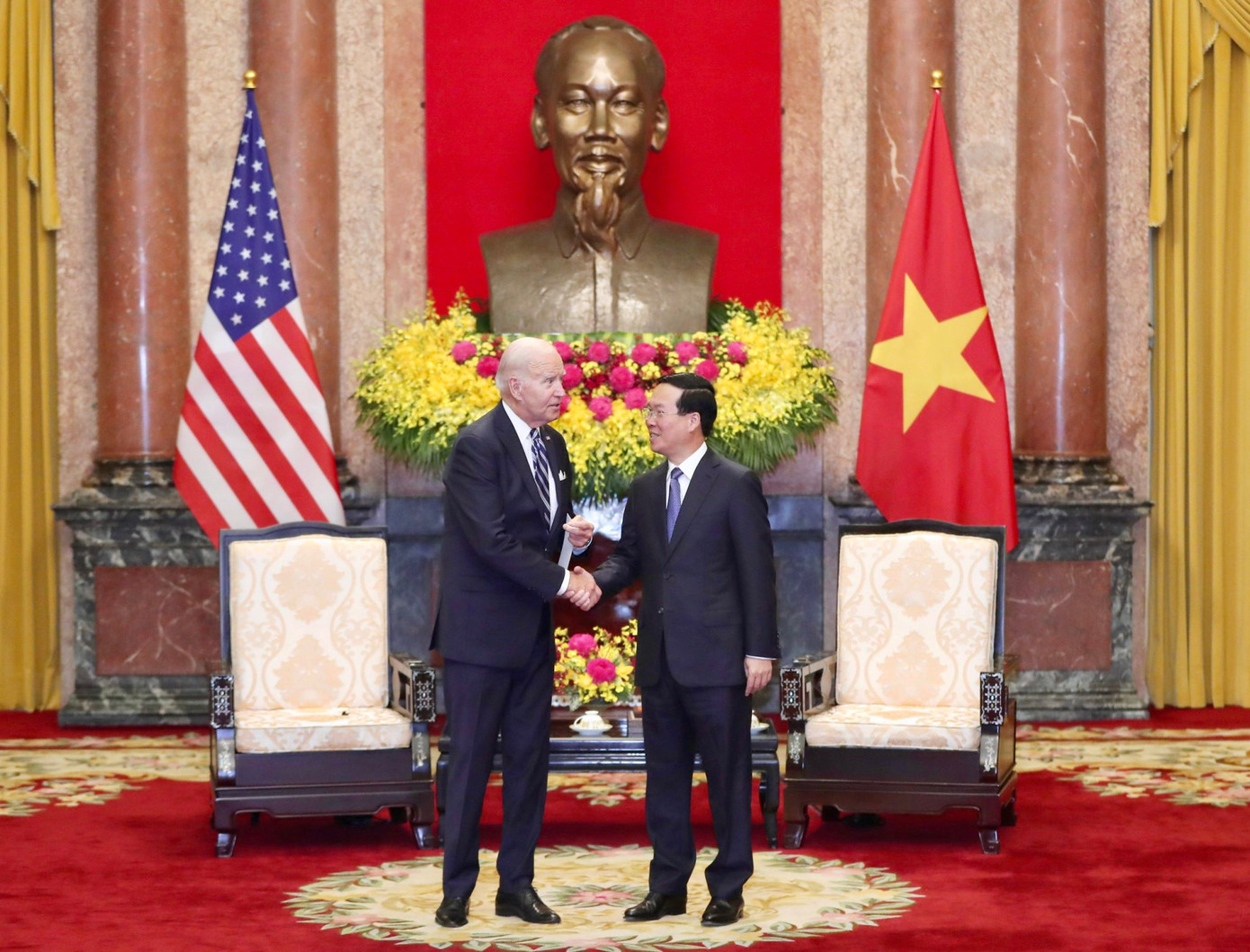 Nhân chuyến thăm của Tổng thống Mỹ Joe Biden đến Việt Nam, hai bên đã đồng ý nâng cấp quan hệ lên Đối tác chiến lược toàn diện vì hòa bình, hợp tác và phát triển bền vững. (Ảnh: Nhật Minh) Nhân chuyến thăm của Tổng thống Mỹ Joe Biden đến Việt Nam, hai bên đã đồng ý nâng cấp quan hệ lên Đối tác chiến lược toàn diện vì hòa bình, hợp tác và phát triển bền vững. (Ảnh: Nhật Minh)