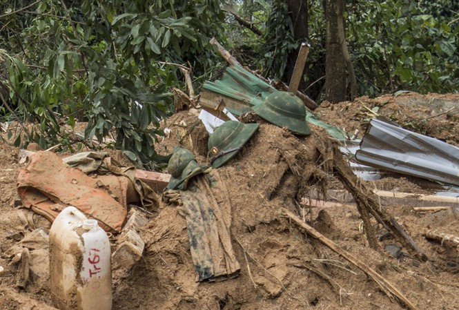 Tìm thấy thi thể Thiếu tướng Nguyễn Văn Man, Phó Tư lệnh Quân khu 4 ảnh 15 Tìm thấy thi thể Thiếu tướng Nguyễn Văn Man, Phó Tư lệnh Quân khu 4 ảnh 15