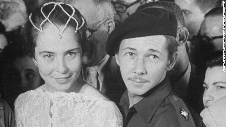 Hình ảnh ông Castro và phu nhân Vilma trong đám cưới năm 1959.