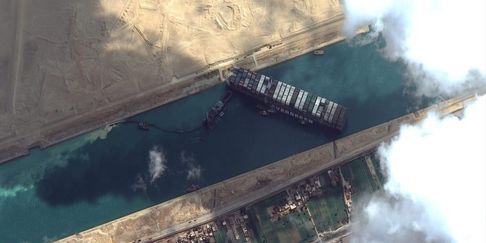 Hình ảnh vụ mắc kẹt nhìn từ vệ tinh. Ảnh: Maxar Hình ảnh vụ mắc kẹt nhìn từ vệ tinh. Ảnh: Maxar