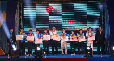 Tỉnh đoàn Bình Định đón nhận Huân chương Lao động hạng Nhất ảnh 4