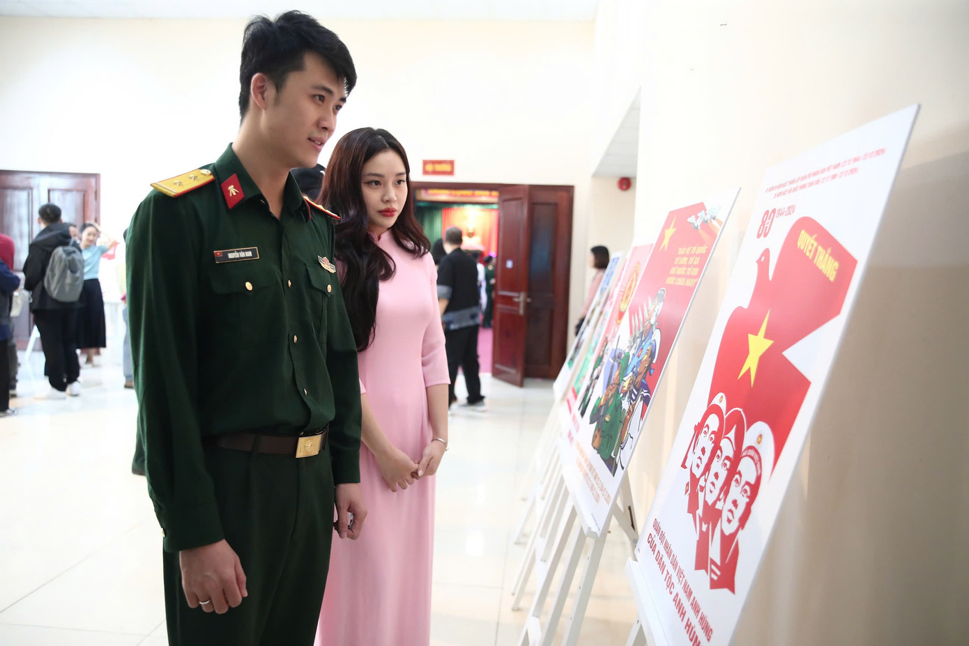 Một số tác phẩm tiêu biểu được lựa chọn để trưng bày, lan tỏa tới đông đảo công chúng. Ảnh: Khiếu Minh. Một số tác phẩm tiêu biểu được lựa chọn để trưng bày, lan tỏa tới đông đảo công chúng. Ảnh: Khiếu Minh.