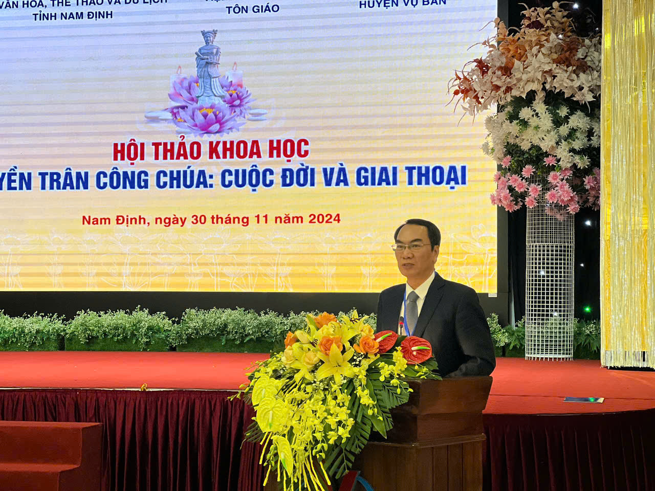 PGS.TS Chu Văn Tuấn - Viện trưởng Viện Nghiên cứu Tôn giáo - nhắc lại nhiều đóng góp của công chúa Huyền Trân.