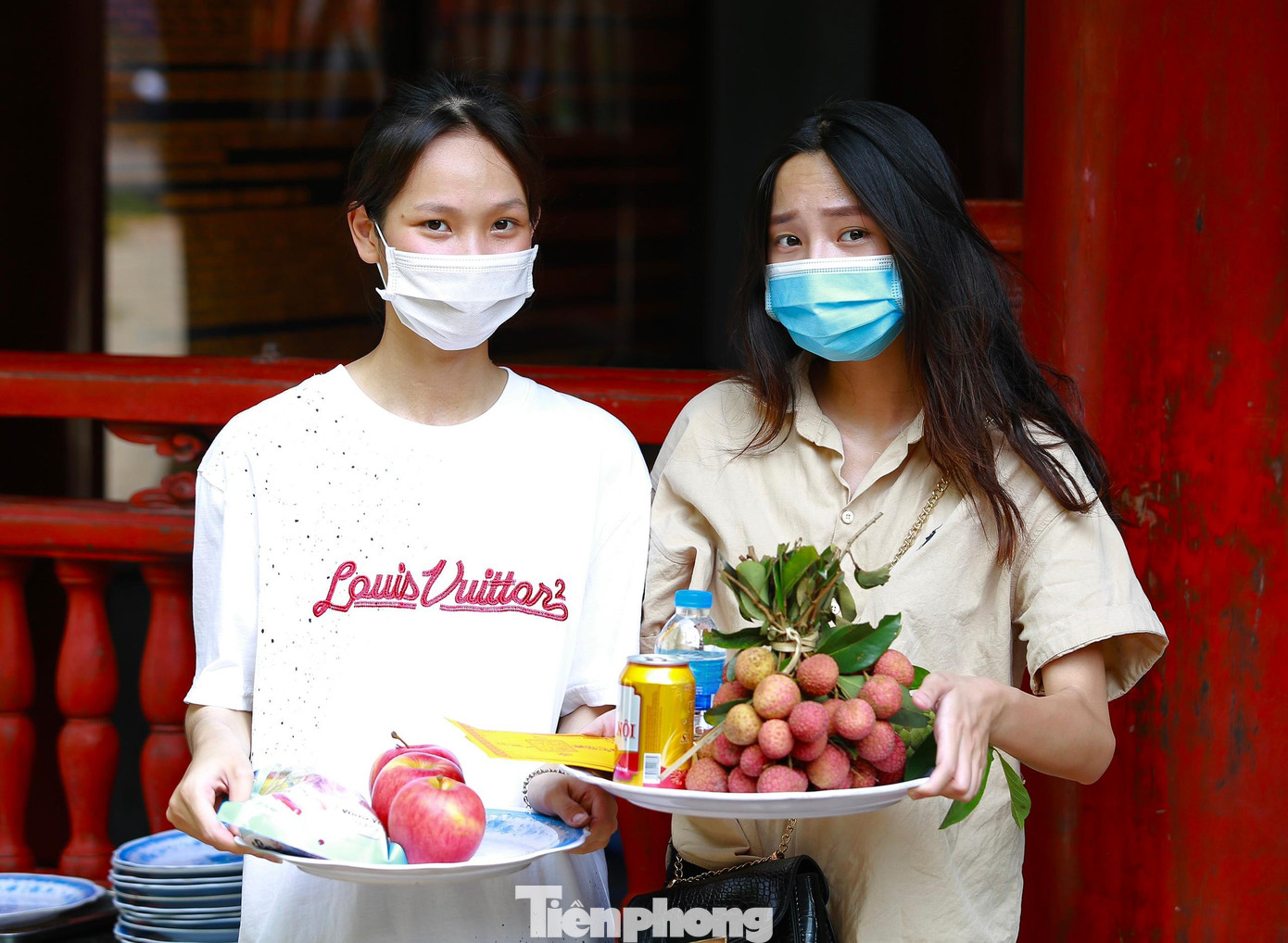 Thứ trưởng Bộ Giáo dục và Đào tạo Nguyễn Hữu Độ cho rằng, kỳ thi nhằm để thí sinh lấy kết quả xét tốt nghiệp, đánh giá chất lượng học sinh sau 12 năm học. Đồng thời, nhiều em lấy điểm xét tuyển ĐH nên các địa phương phải tổ chức nghiêm túc, đặc biệt không để lộ, lọt đề thi.