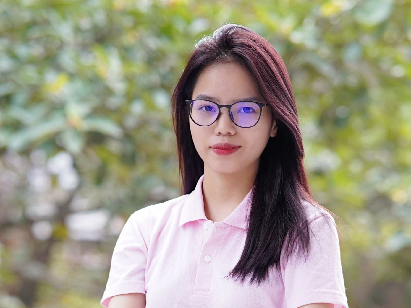 Chân dung nữ sinh Nguyễn Thị Tâm Phương - sinh viên khoa Tài chính doanh nghiệp.