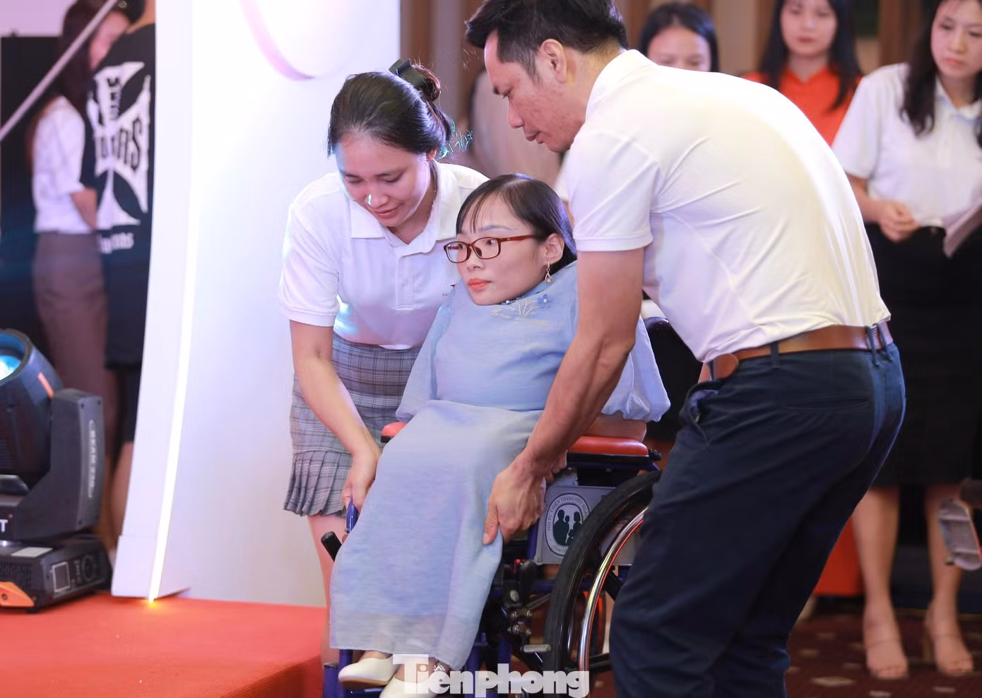 Với quan điểm sống “Không quan trọng mình sống bao lâu, quan trọng mình sống sâu và ý nghĩa như thế nào!”, Tâm đã tạo ra được giá trị cho cộng đồng qua lớp học "5 không" cùng nhiều hoạt động tình nguyện có ý nghĩa khác. Ảnh: Châu Linh