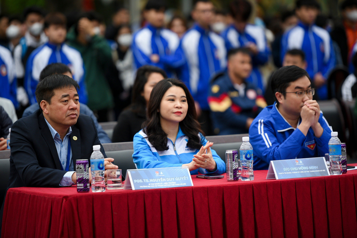 Đại biểu dự chương trình khai mạc ngày hội. Đại biểu dự chương trình khai mạc ngày hội.