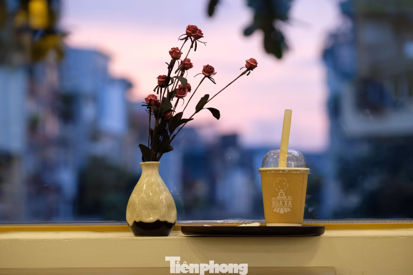 Nơi đây cũng có view ngắm hoàng hôn lãng mạn, thơ mộng.