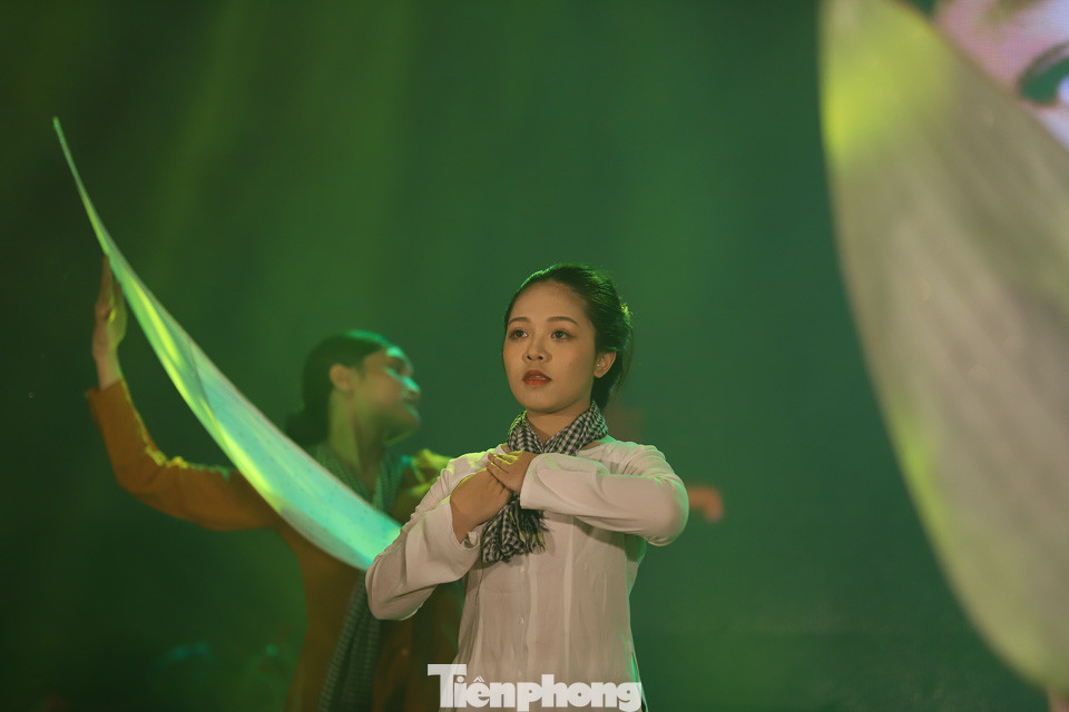 Tiết mục dự thi dàn dựng ấn tượng nhất.