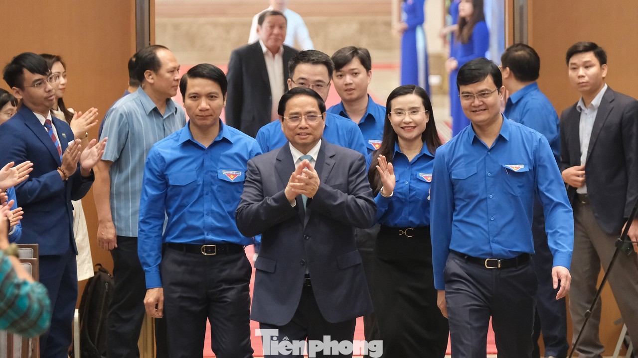 Thủ tướng Chính phủ Phạm Minh Chính tới dự Hội nghị đối thoại với thanh niên Việt Nam, sáng nay (22/3). Thủ tướng Chính phủ Phạm Minh Chính tới dự Hội nghị đối thoại với thanh niên Việt Nam, sáng nay (22/3).
