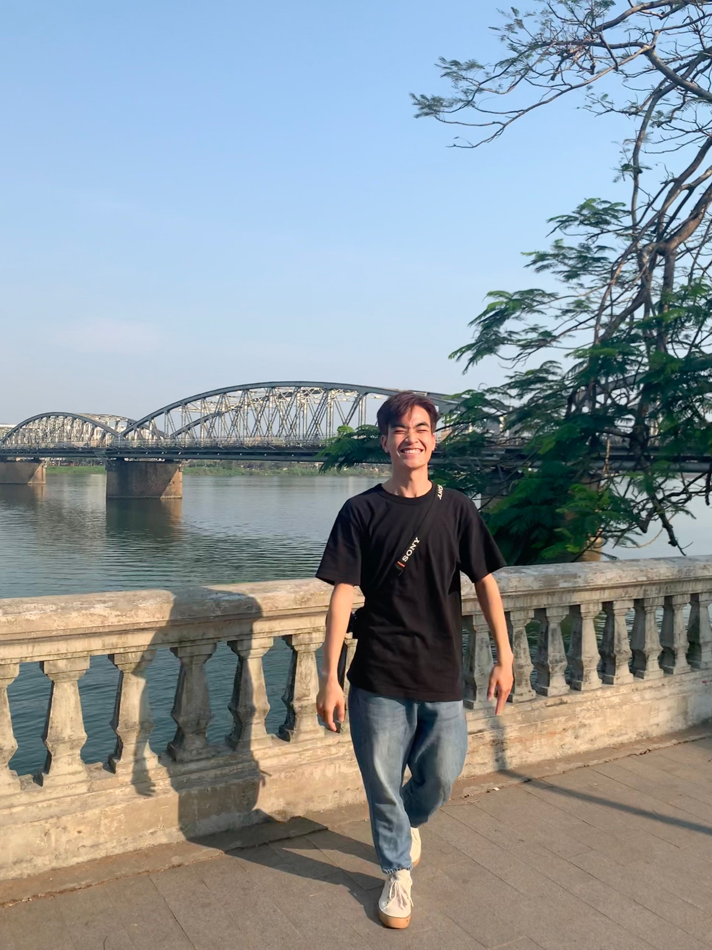 Bạn Nguyễn Hữu Bình (22 tuổi, làm việc tại Đà Nẵng). Bạn Nguyễn Hữu Bình (22 tuổi, làm việc tại Đà Nẵng).