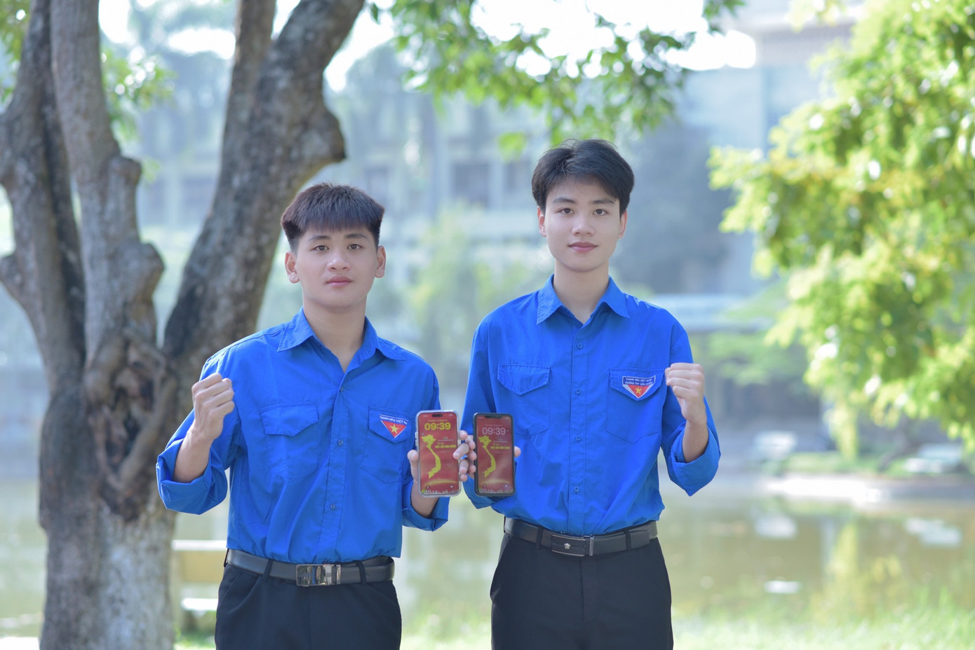 Đoàn viên, thanh niên Học viện Nông nghiệp Việt Nam đã thay hình nền máy tính, hình nền điện thoại di động và cover facebook để hưởng ứng Cuộc vận động "Tự hào một dải non sông". Đây là hoạt động thiết thực nhằm giáo dục lòng yêu nước, tự hào về toàn vẹn lãnh thổ trong mỗi người dân Việt Nam nói chung và đoàn viên, thanh niên nói riêng. Đồng thời cũng là cách làm sáng tạo, hưởng ứng tinh thần chuyển đổi số trong các hoạt động của Đoàn.