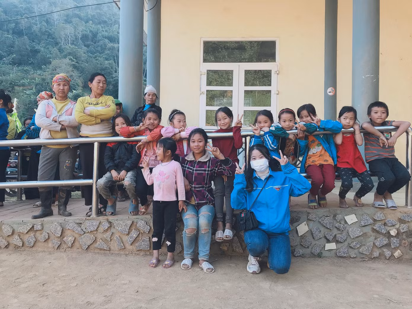 Bình là cô gái say mê thiện nguyện