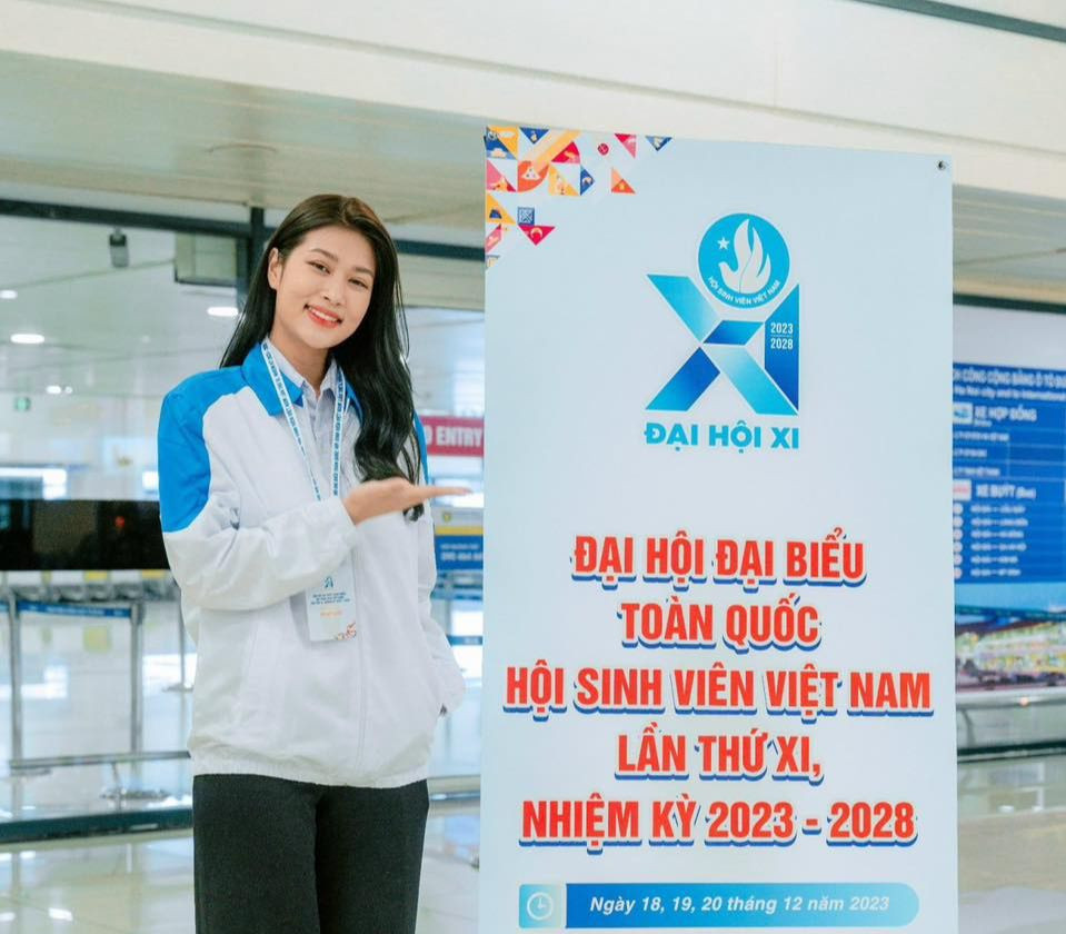 Hoa hậu Đoàn Thiên Ân (sinh viên trường ĐH Công nghiệp TP. HCM) là đại biểu Đại hội Đại biểu toàn quốc Hội Sinh viên Việt Nam lần thứ XI. Cô đặt nhiều kỳ vọng vào Đại hội và vô cùng háo hức chờ đón ngày hội lớn của sinh viên cả nước. Thiên Ân mong rằng, đây sẽ là cơ hội để các đại biểu phát huy trí tuệ, đại diện cho tình cảm, tiếng nói của sinh viên cả nước, làm việc với tinh thần trách nhiệm, phát huy bản sắc sinh viên cũng như góp phần phát triển Hội Sinh viên Việt Nam của sinh viên, do sinh viên, vì sinh viên.