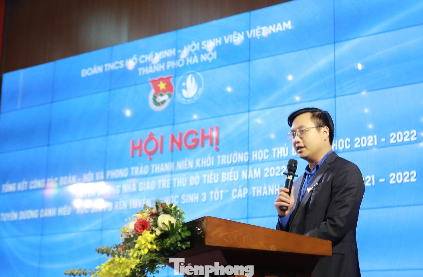 Anh Trần Quang Hưng - Phó Bí Thư Thành Đoàn, Chủ tịch Hội sinh viên TP Hà Nội phát biểu tại hội nghị. Anh Trần Quang Hưng - Phó Bí Thư Thành Đoàn, Chủ tịch Hội sinh viên TP Hà Nội phát biểu tại hội nghị.