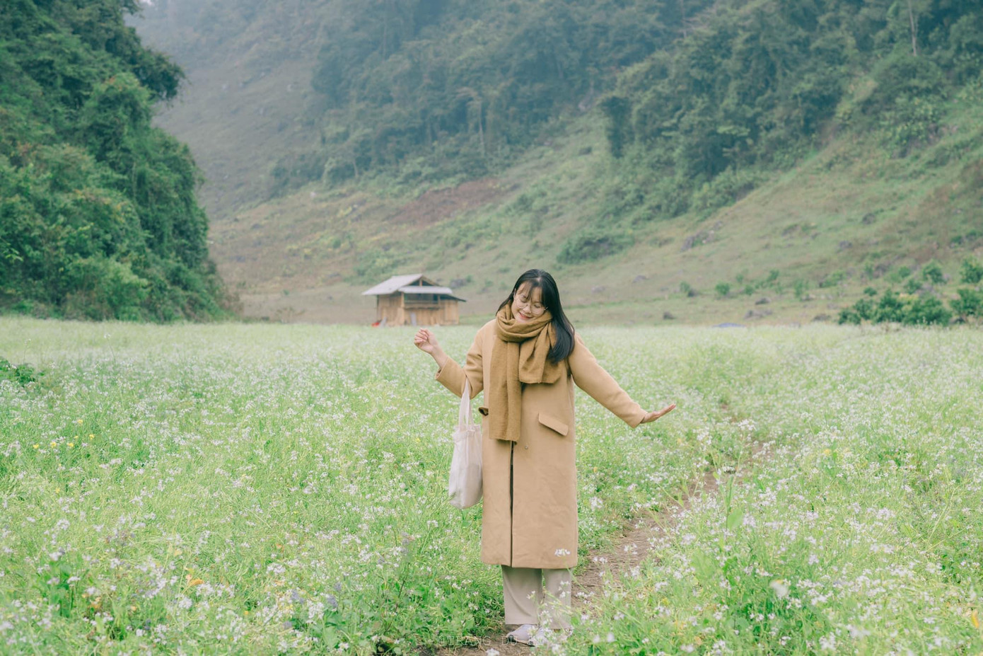 Trang ưu tiên tiêu chí: "Vui thì chơi lâu, không vui thì không ở" và đặc biệt là ưu tiên những địa điểm cô chưa từng đi qua để tập trung khám phá những điểm mới mẻ.