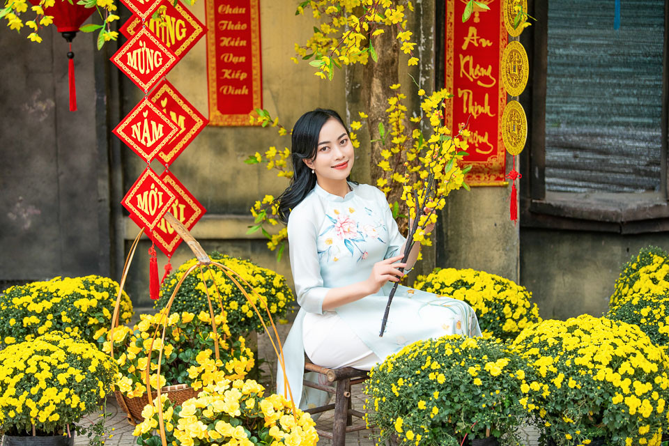 Chụp ảnh Tết là dịp để bạn trẻ lưu giữ lại kỷ niệm thanh xuân, khoảnh khắc đẹp của tuổi trẻ. Chụp ảnh Tết là dịp để bạn trẻ lưu giữ lại kỷ niệm thanh xuân, khoảnh khắc đẹp của tuổi trẻ.