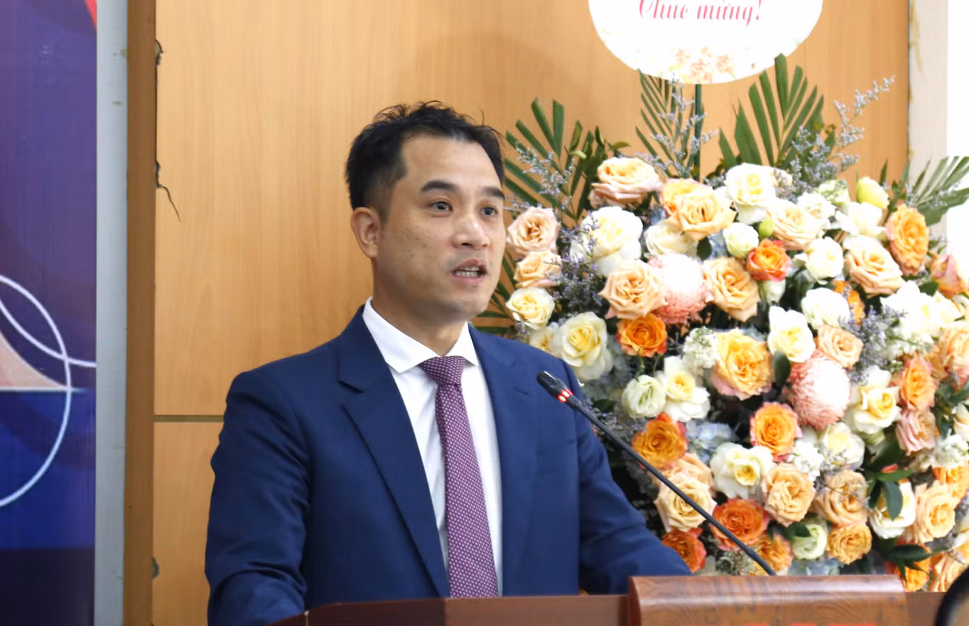 PGS. TS Phạm Bảo Sơn - Phó Giám đốc ĐHQG Hà Nội chia sẻ tại chương trình.