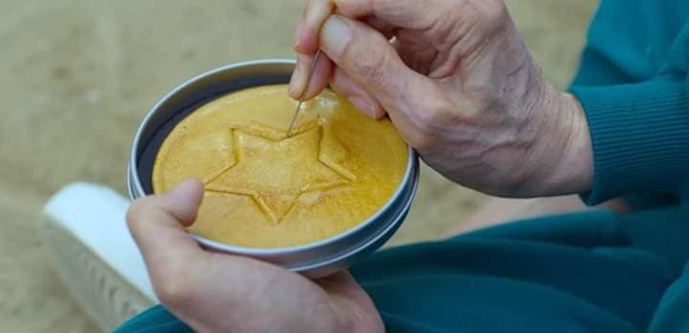 Bạn trẻ thi nhau thử trend tách kẹo đường đang rầm rộ mạng xã hội ảnh 2