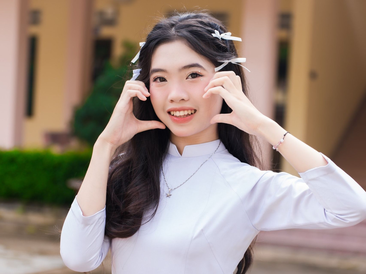 Bạn Hoàng Nguyễn Diễm Quỳnh.