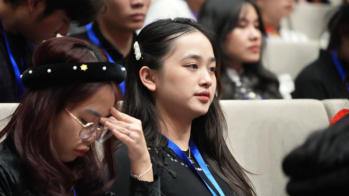 Tại Lễ Tuyên dương, Phó Thủ tướng Chính phủ Trần Lưu Quang nhấn mạnh: "Các em thực sự là những bông hoa tươi thắm, là niềm tự hào của gia đình, làng bản, là sự minh chứng thuyết phục cho sự phát triển của lĩnh vực giáo dục dân tộc. Thành tích học tập của các em đã góp phần vào công cuộc xây dựng quê hương đất nước, sớm đưa vùng dân tộc thiểu số và miền núi thoát khỏi khó khăn, chậm phát triển"