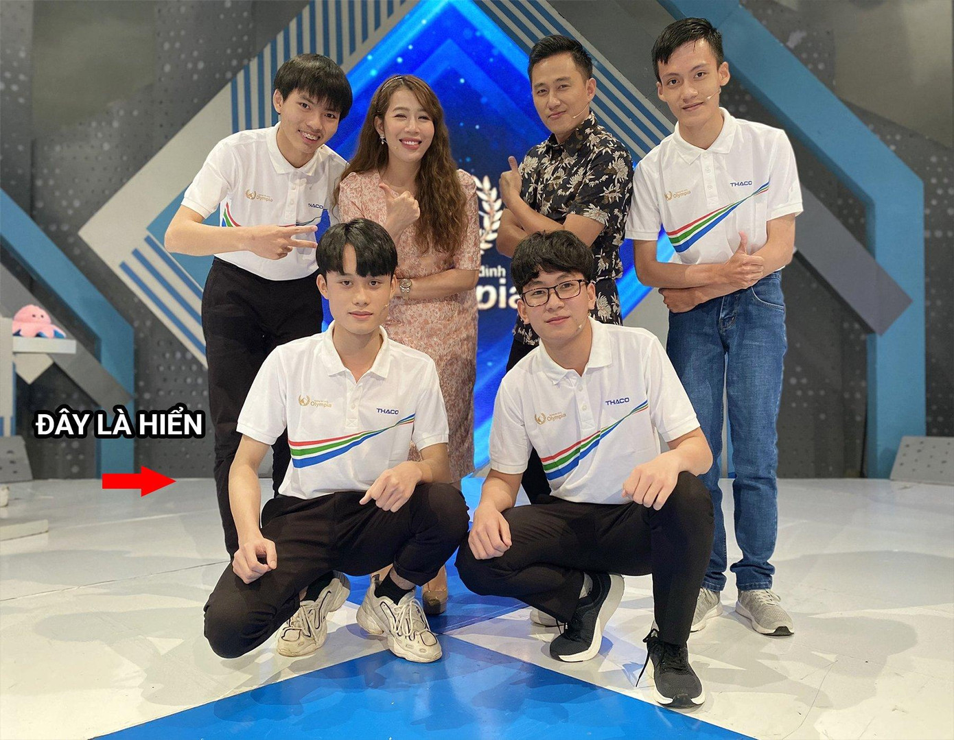 Tuy không đạt thành tích cao trong cuộc thi tuần Đường lên đỉnh Olympia năm ngoái nhưng Hiển đã để lại dấu ấn bằng bảng điểm thi tốt nghiệp THPT vừa qua khiến khán giả hết lòng khen ngợi.