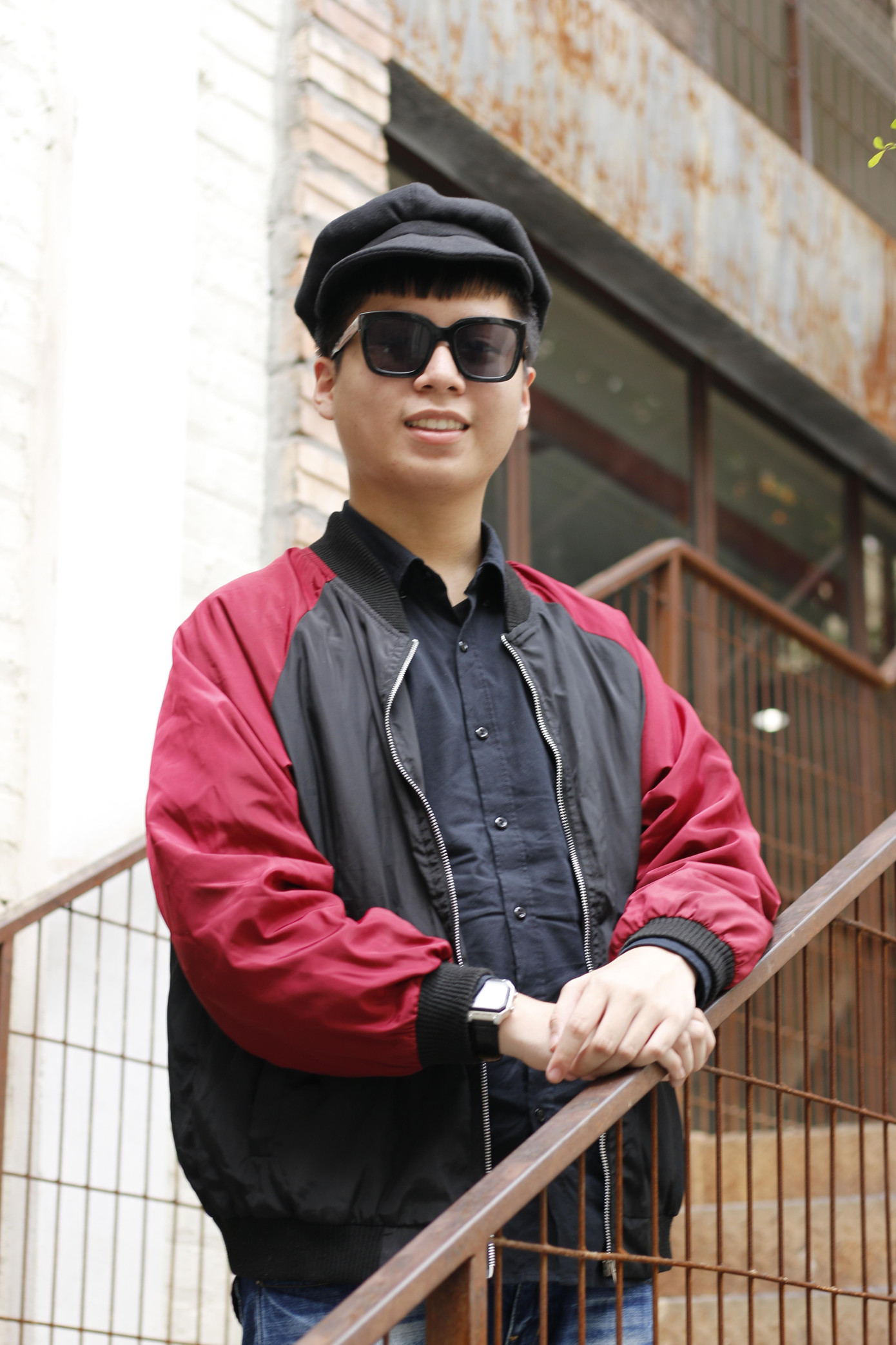 Trong tương lai, Hải An mong muốn theo đuổi ngành nghiên cứu Hóa học. Trong tương lai, Hải An mong muốn theo đuổi ngành nghiên cứu Hóa học.