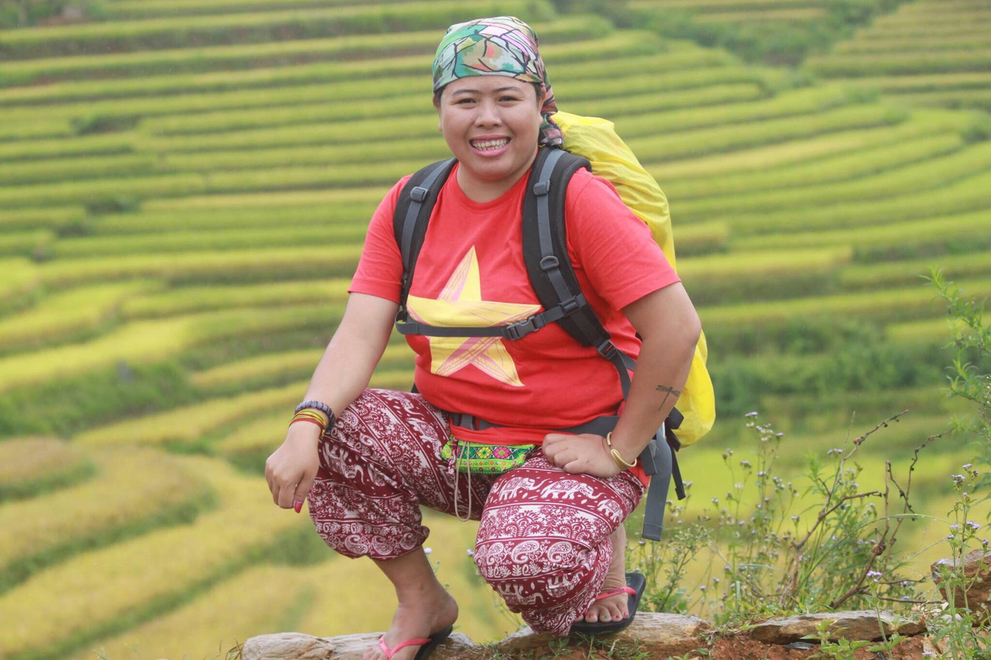 Chân dung người phụ nữ mạnh mẽ - chị Nguyễn Thị Phương Loan. Chân dung người phụ nữ mạnh mẽ - chị Nguyễn Thị Phương Loan.