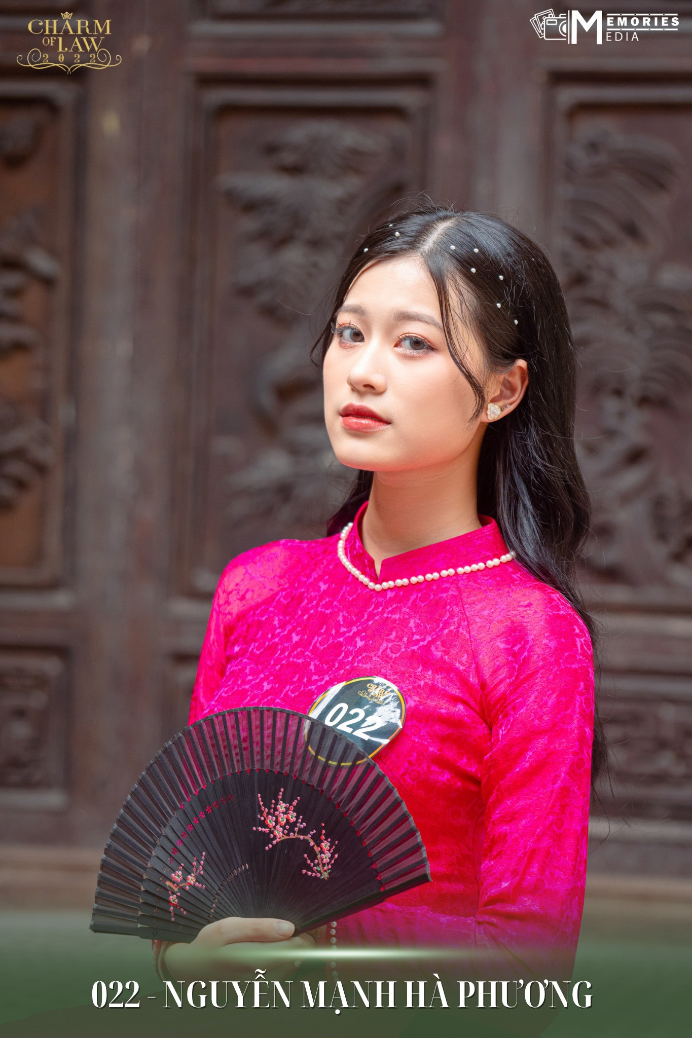 Cận cảnh nhan sắc của Hà Phương trong trang phục áo dài truyền thống. Ảnh: BTC Cận cảnh nhan sắc của Hà Phương trong trang phục áo dài truyền thống. Ảnh: BTC