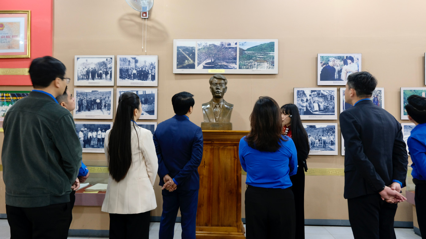 Nơi đây lưu giữ chứng tích lịch sử Nhà tù Sơn La - minh chứng của một thời kỳ lịch sử đấu tranh cách mạng, tinh thần bất khuất của những người cộng sản kiên cường đã bị đầy ải, giam cầm bởi thực dân Pháp.