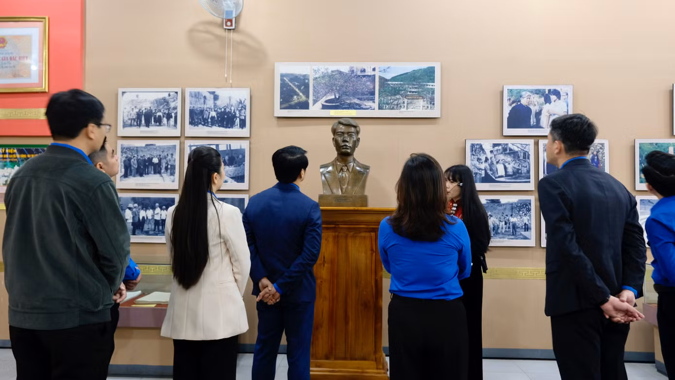 Nơi đây lưu giữ chứng tích lịch sử Nhà tù Sơn La - minh chứng của một thời kỳ lịch sử đấu tranh cách mạng, tinh thần bất khuất của những người cộng sản kiên cường đã bị đầy ải, giam cầm bởi thực dân Pháp.