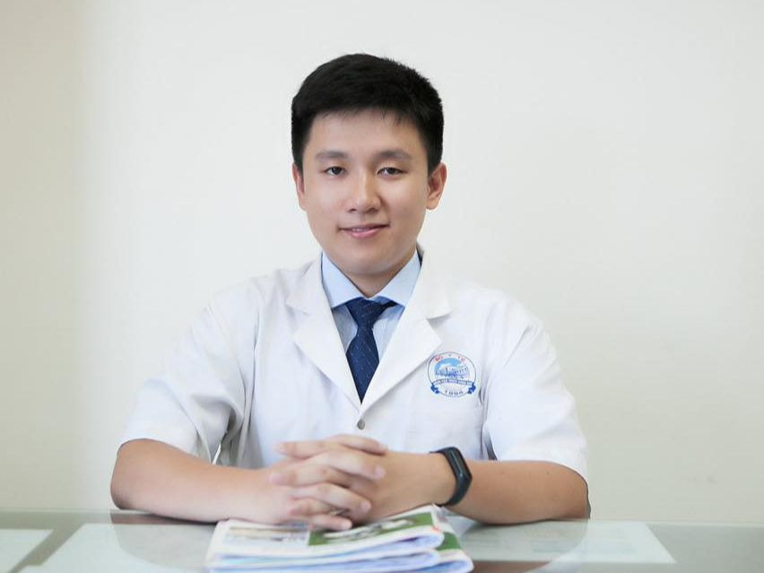 Bác sĩ Phạm Như Hiển chia sẻ về chủ đề tôn trọng đa dạng văn hóa. Bác sĩ Phạm Như Hiển chia sẻ về chủ đề tôn trọng đa dạng văn hóa.